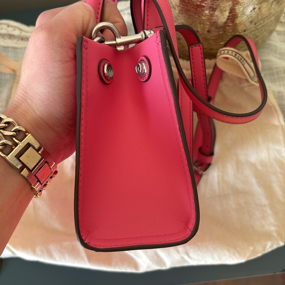 Tory Burch Ella Bio Mini Tote - Picture 10 of 11